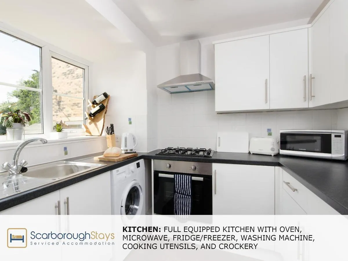 Nyaraló Candler Lodge - 3 Bedroom Townhouse With Parking - Patio Area & Seating Scarborough