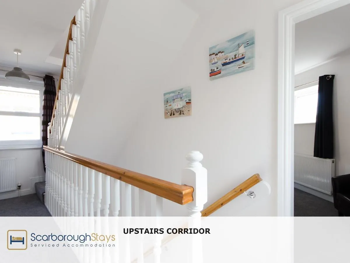 Nyaraló Candler Lodge - 3 Bedroom Townhouse With Parking - Patio Area & Seating Scarborough Egyesült Királyság