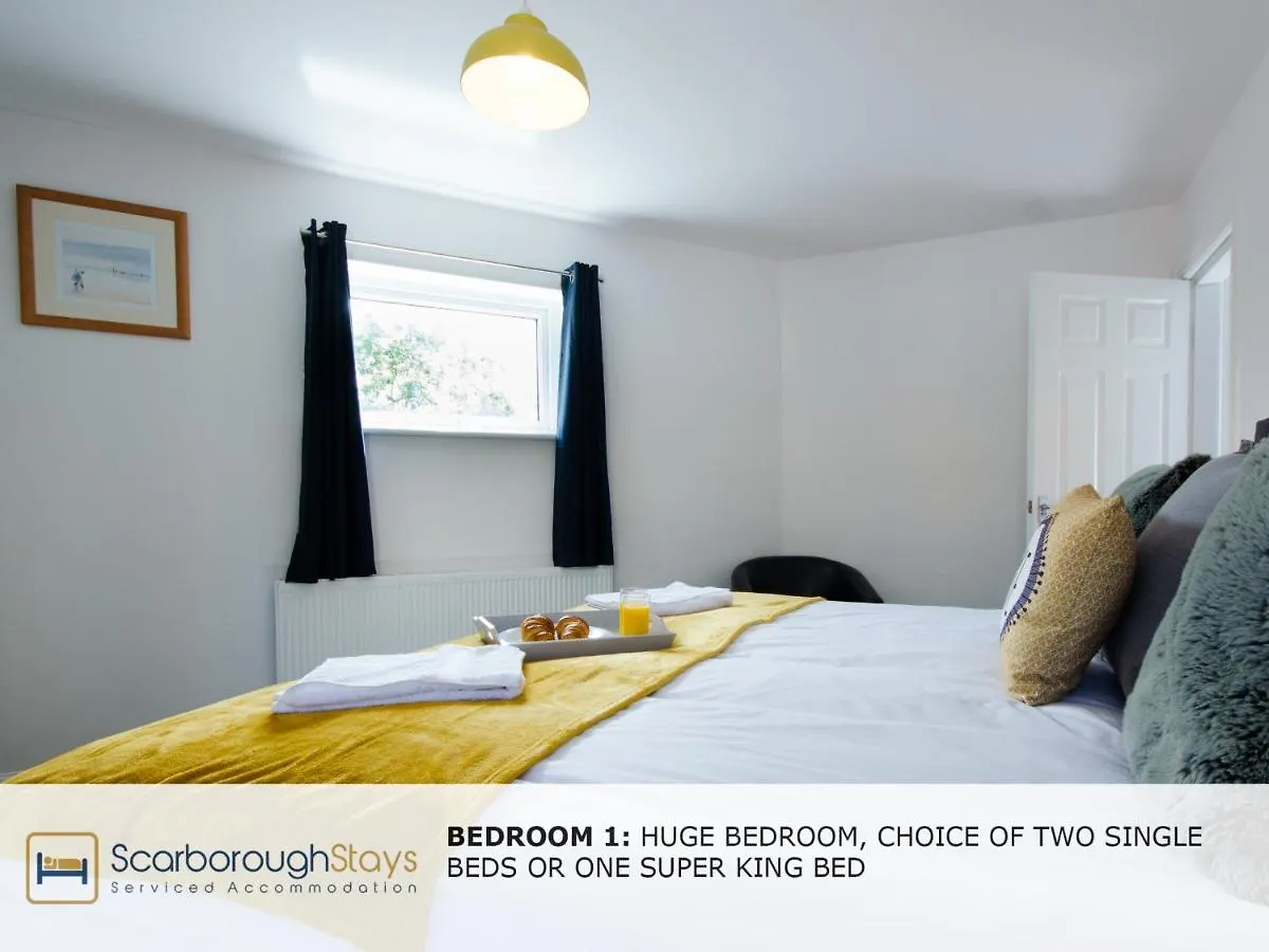 Candler Lodge - 3 Bedroom Townhouse With Parking - Patio Area & Seating Scarborough Nyaraló